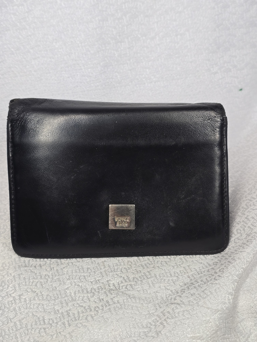 Victor Hugo Vintage Black Leather Vertical Bifold Wallet